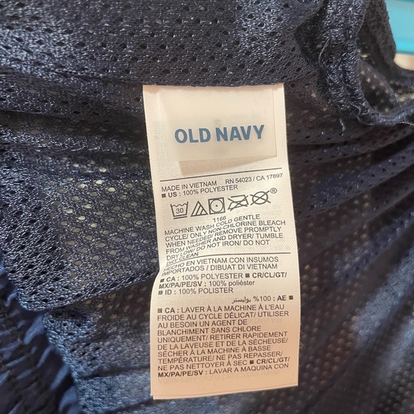 Old Navy Men’s swim trunks - Small - OFMD - Picture 4 of 7